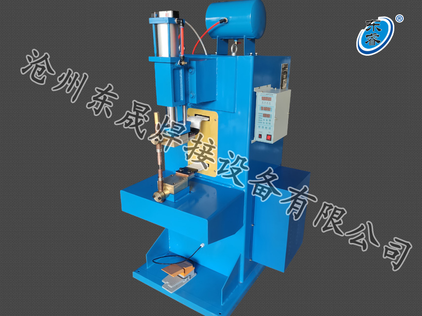 無(wú)痕儲(chǔ)能點(diǎn)焊機(jī)